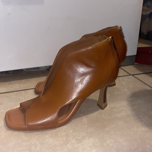 Vince Camuto Womens Jesilia Square Open-Toe Booties Size 8 - Picture 6 of 8